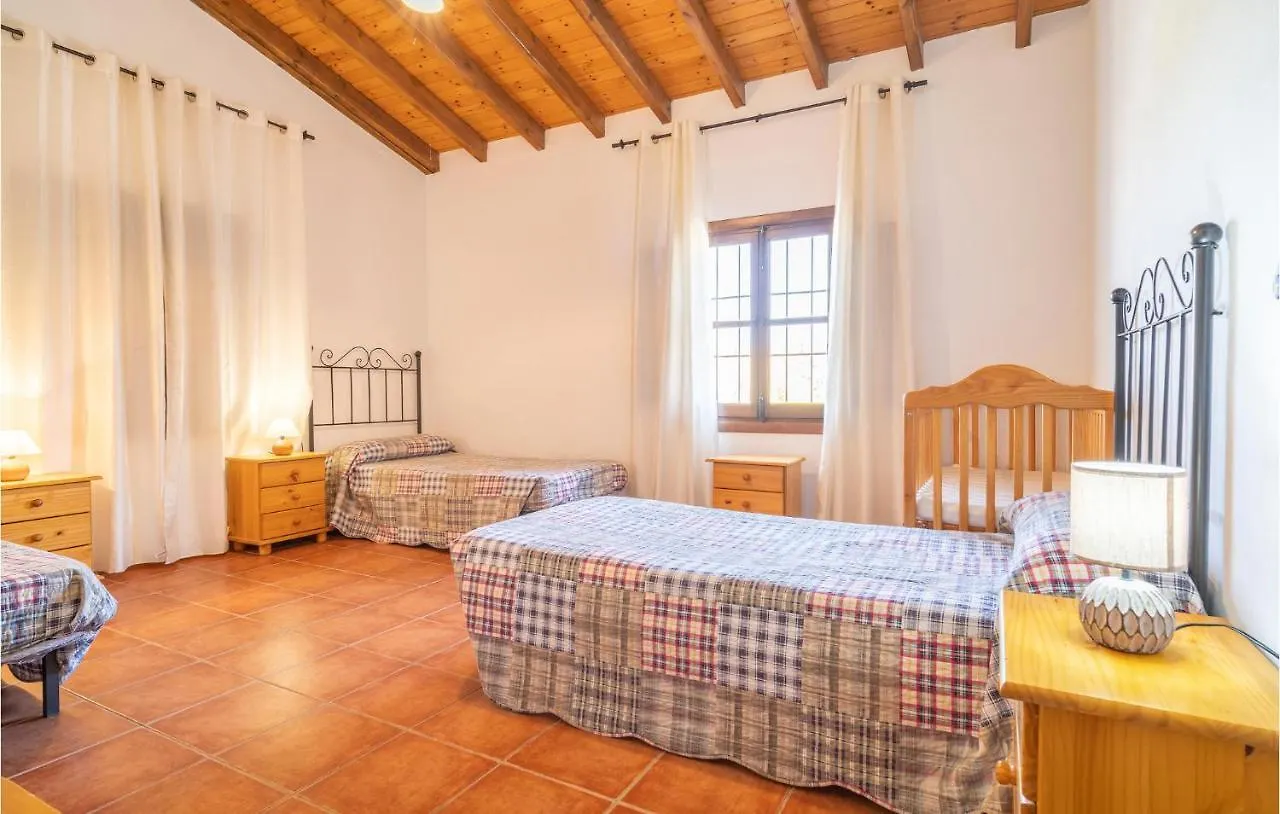Awesome Home In Almachar With Wifi 0*,